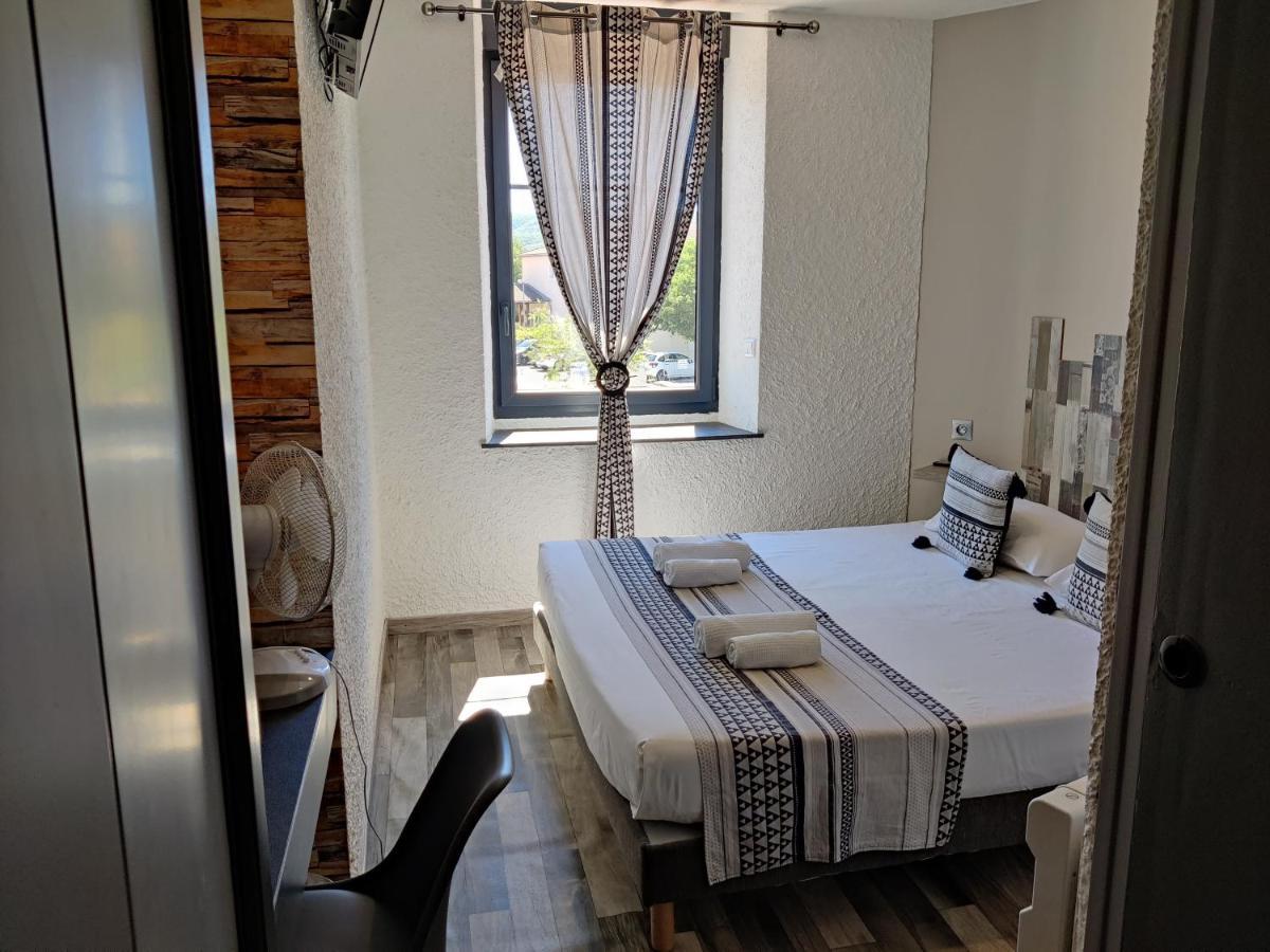 Hotel Les Voyageurs - Voguee Εξωτερικό φωτογραφία